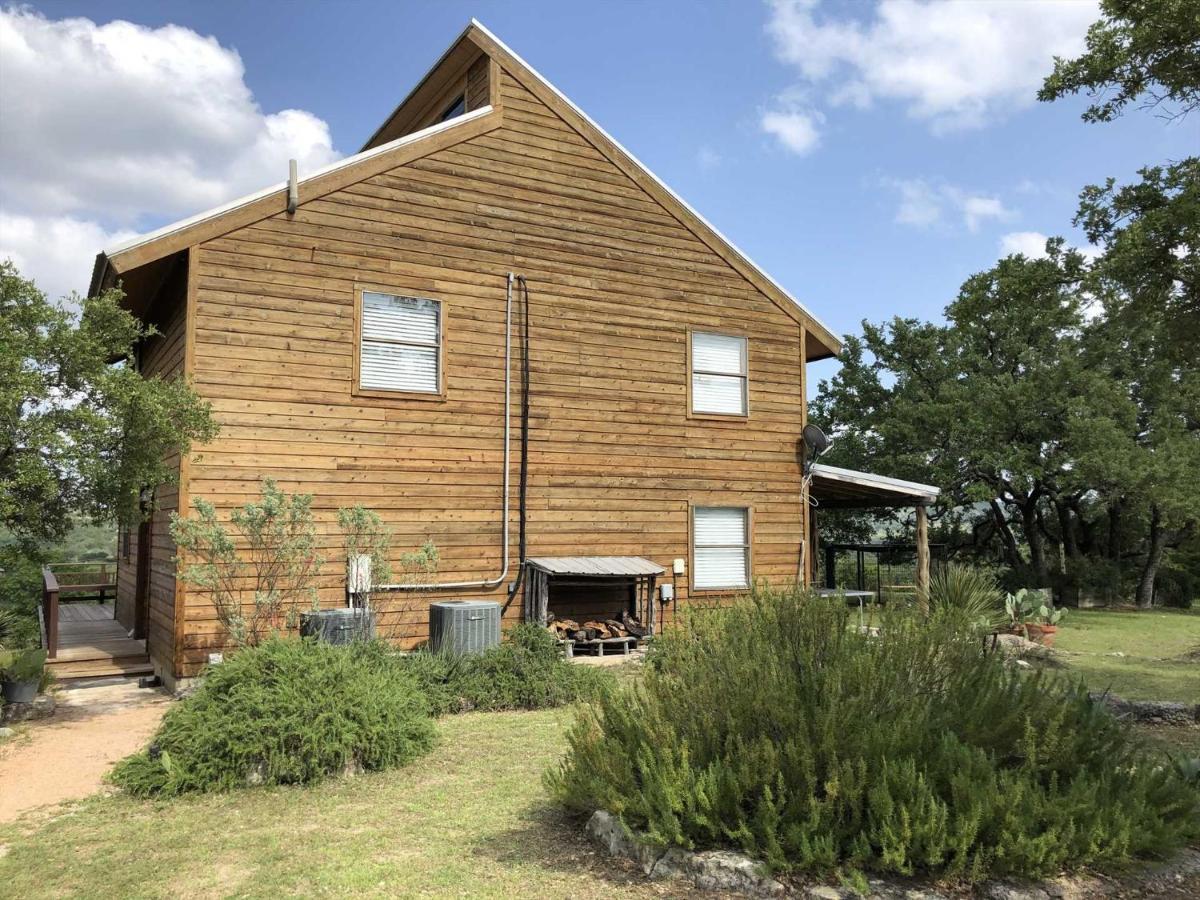 Rockin' B Ranch Bluff House Hotell Pipe Creek Eksteriør bilde