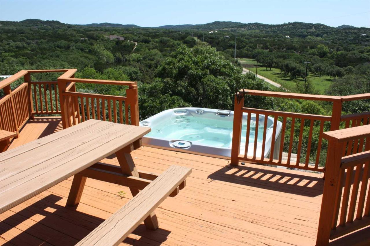 Rockin' B Ranch Bluff House Hotell Pipe Creek Eksteriør bilde